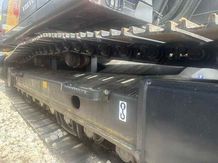 Leasing de  High Quality volvo  EC240 Construction Machinery Low Hours 21ton Used volvo Excavator for Sale [ Copy ] [ Copy ] [ Copy ] [ Copy ] [ Copy ] High Quality volvo  EC240 Construction Machinery Low Hours 21ton Used volvo Excavator for Sale [ Copy ] [ Copy ] [ Copy ] [ Copy ] [ Copy ]: foto 6