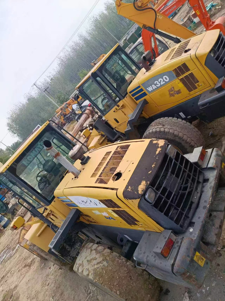 KOMATSU wa320-5 - Cargadora: foto 4 KOMATSU wa320-5 - Cargadora: foto 4