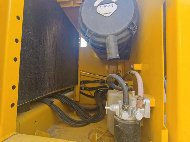 Komatsu PC 200 - Excavadora de cadenas: foto 5 Komatsu PC 200 - Excavadora de cadenas: foto 5