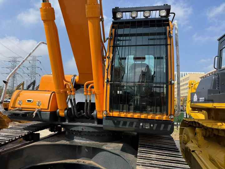 Nice Condition Korea Brand hyundai 305-9 30tons Middle Digger for Sale Used hyundai 210-9 215-9 220-9 305-9 Model Provide - Excavadora: foto 5 Nice Condition Korea Brand hyundai 305-9 30tons Middle Digger for Sale Used hyundai 210-9 215-9 220-9 305-9 Model Provide - Excavadora: foto 5