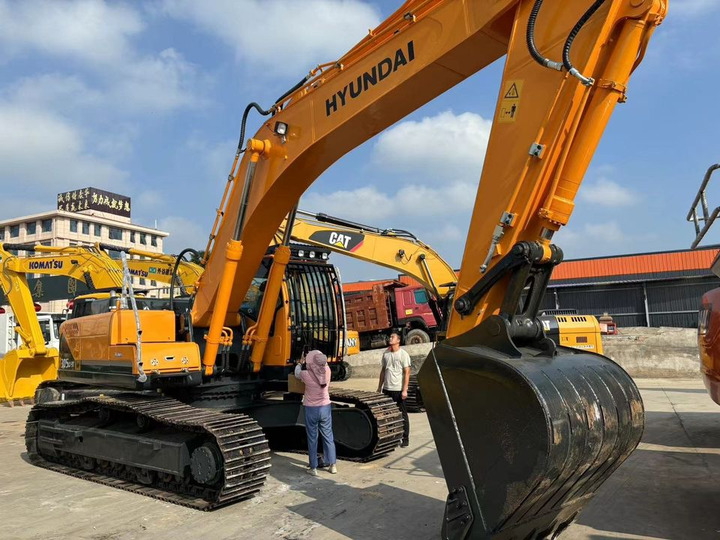 Nice Condition Korea Brand hyundai 305-9 30tons Middle Digger for Sale Used hyundai 210-9 215-9 220-9 305-9 Model Provide - Excavadora: foto 2 Nice Condition Korea Brand hyundai 305-9 30tons Middle Digger for Sale Used hyundai 210-9 215-9 220-9 305-9 Model Provide - Excavadora: foto 2