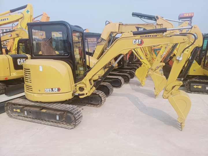 Powerful Used CAT 303.5E for Sale Proven Efficiency - Excavadora: foto 4 Powerful Used CAT 303.5E for Sale Proven Efficiency - Excavadora: foto 4