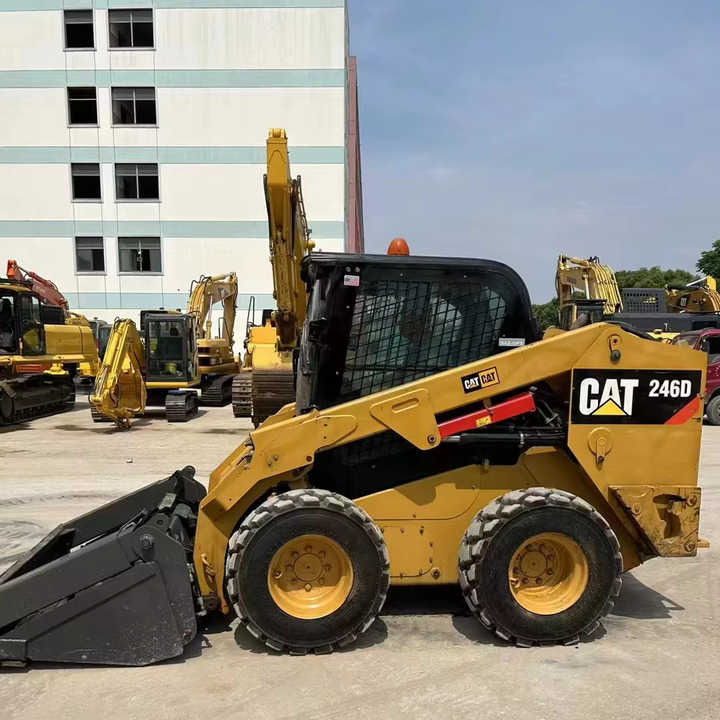 Used Caterpillar 246d 226b 246c Skid Steer Loader on Sale Used Construction for Sale - Minicargadora: foto 1 Used Caterpillar 246d 226b 246c Skid Steer Loader on Sale Used Construction for Sale - Minicargadora: foto 1