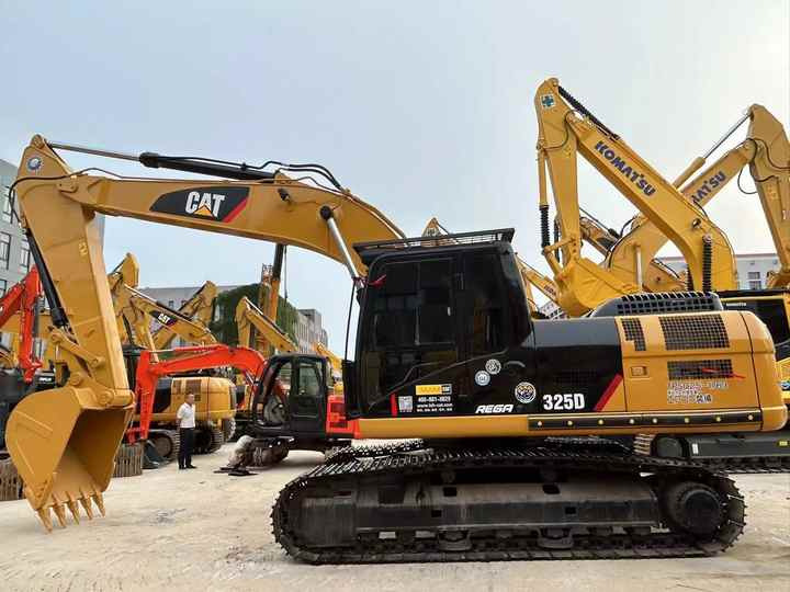 Used Digger CAT 325D Construction Machinery Construction Digger Used CAT 325D Cheap Excavator - Excavadora de cadenas: foto 2 Used Digger CAT 325D Construction Machinery Construction Digger Used CAT 325D Cheap Excavator - Excavadora de cadenas: foto 2
