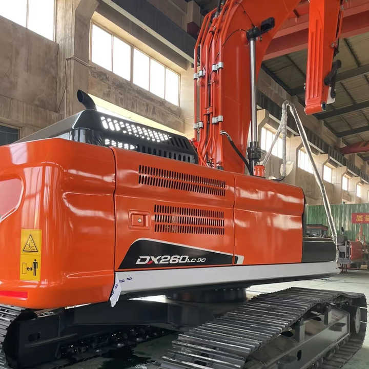 Used Excavator Doosan DX260LC-9 Excavators Mini Equipment Earth Moving Machinery Doosan Digger Excavator for Sale - Excavadora: foto 4 Used Excavator Doosan DX260LC-9 Excavators Mini Equipment Earth Moving Machinery Doosan Digger Excavator for Sale - Excavadora: foto 4