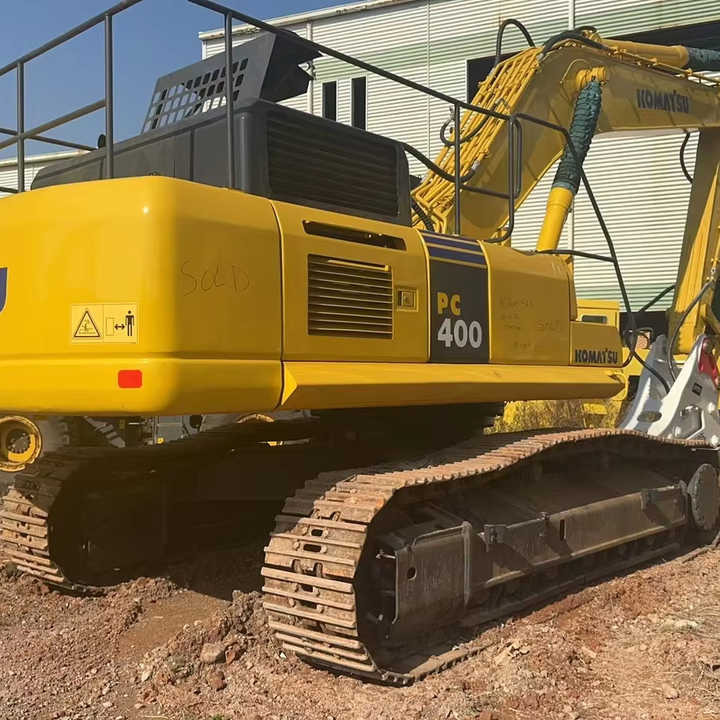 Used Komatsu PC400-7 Large Crawler Excavator Cheap Price Hot Sale Komatsu PC400-7 Widely Used in Mining Earthworks - Excavadora de cadenas: foto 1 Used Komatsu PC400-7 Large Crawler Excavator Cheap Price Hot Sale Komatsu PC400-7 Widely Used in Mining Earthworks - Excavadora de cadenas: foto 1