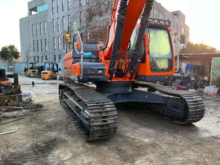 Used Large Doosan DX340 Excavator Original DX340-9 Used Excavator 34 Tons DX340lc-9c Hydraulic Excavator Sold Well - Excavadora: foto 5 Used Large Doosan DX340 Excavator Original DX340-9 Used Excavator 34 Tons DX340lc-9c Hydraulic Excavator Sold Well - Excavadora: foto 5