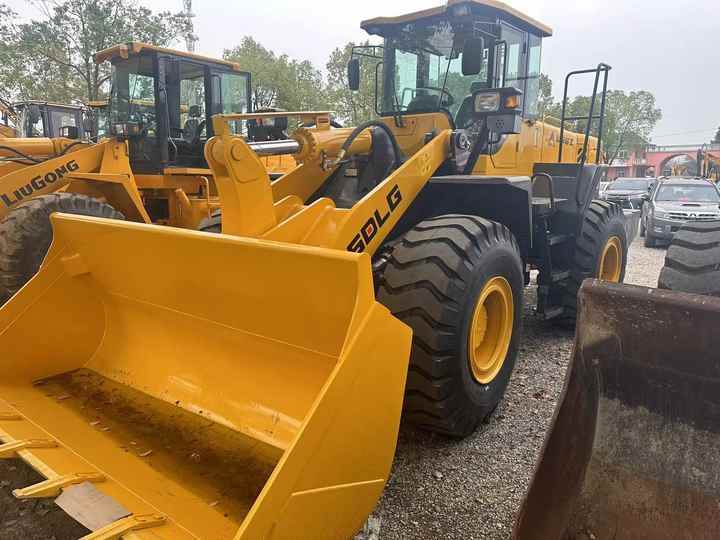 Used Road Construction Equipment SDLG LG956L Wheel Loader Second Hand SDLG 936 LG 953 LG958F 956L for Sale - Cargadora de ruedas: foto 3 Used Road Construction Equipment SDLG LG956L Wheel Loader Second Hand SDLG 936 LG 953 LG958F 956L for Sale - Cargadora de ruedas: foto 3