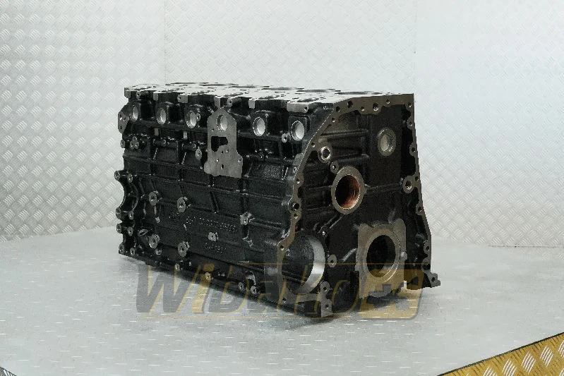 BF Original 20030390601 - Bloque de cilindros para Maquinaria de construcción: foto 3 BF Original 20030390601 - Bloque de cilindros para Maquinaria de construcción: foto 3