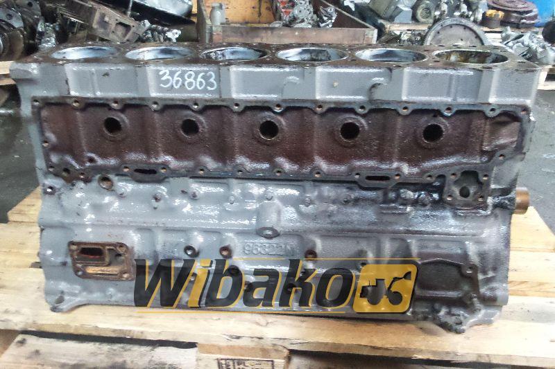 Crankcase Isuzu 6BD1TLE-05 96322N - Cárter para Maquinaria de construcción: foto 1 Crankcase Isuzu 6BD1TLE-05 96322N - Cárter para Maquinaria de construcción: foto 1