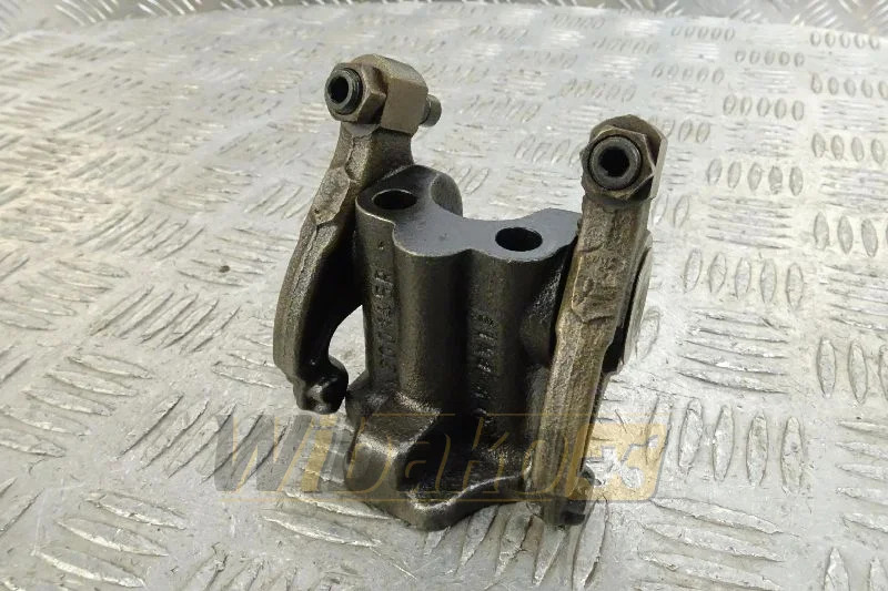 Deutz 04515734 - Cabezal de bloque para Maquinaria de construcción: foto 1 Deutz 04515734 - Cabezal de bloque para Maquinaria de construcción: foto 1