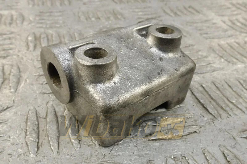 Iveco 4600128 - Alternador para Maquinaria de construcción: foto 1 Iveco 4600128 - Alternador para Maquinaria de construcción: foto 1