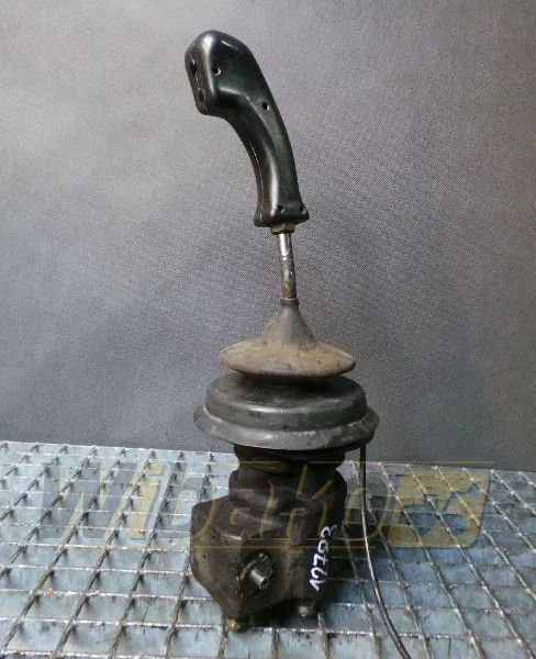 O&K 1598180/1 13390/24 - Válvula hidráulica para Maquinaria de construcción: foto 1 O&K 1598180/1 13390/24 - Válvula hidráulica para Maquinaria de construcción: foto 1