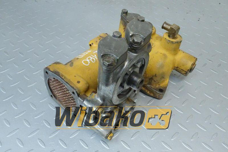 Oil radiator (cooler) for engine Caterpillar 3304 7N165 - Enfriador de aceite: foto 1 Oil radiator (cooler) for engine Caterpillar 3304 7N165 - Enfriador de aceite: foto 1