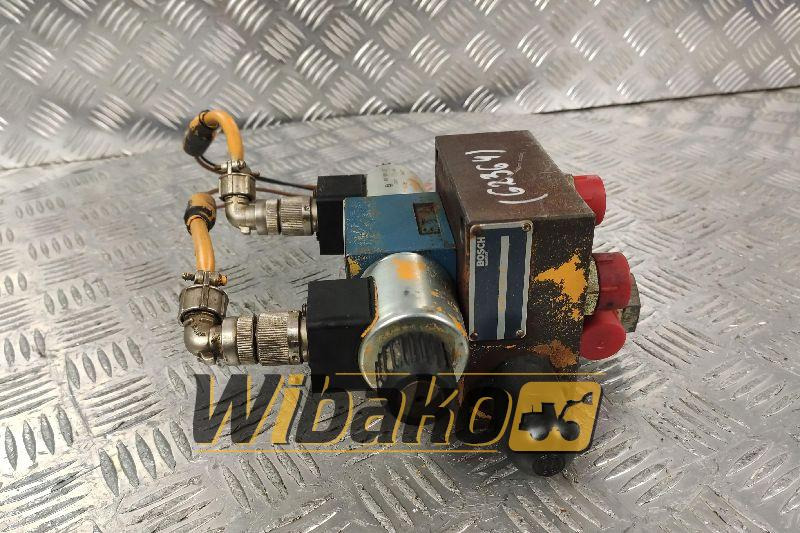 Valves set Bosch 0813100148 - Válvula hidráulica para Maquinaria de construcción: foto 1 Valves set Bosch 0813100148 - Válvula hidráulica para Maquinaria de construcción: foto 1