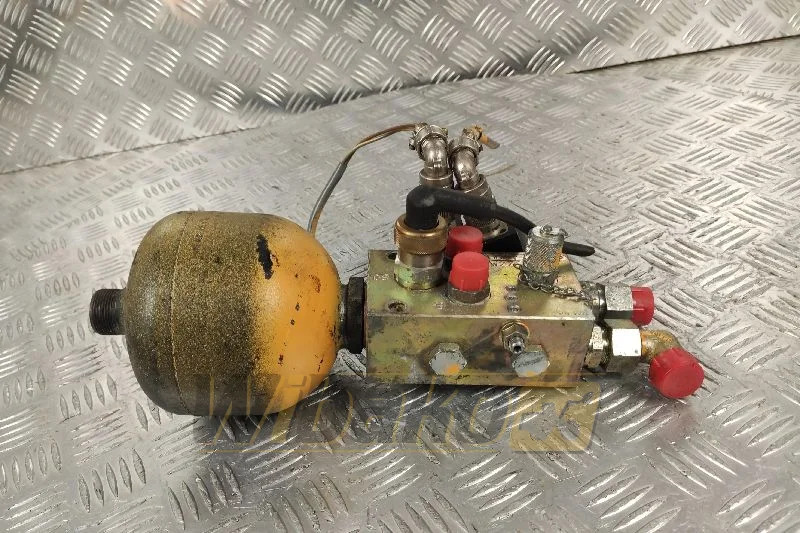 W2Z-1412 HBGV-M1012 - Válvula hidráulica para Maquinaria de construcción: foto 1 W2Z-1412 HBGV-M1012 - Válvula hidráulica para Maquinaria de construcción: foto 1