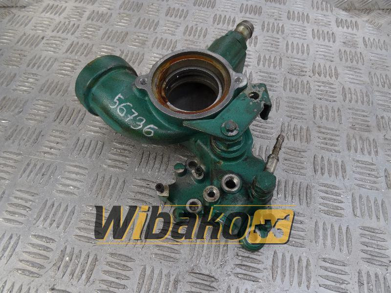 Water mainfold Volvo 04905835 - Colector de admisión para Maquinaria de construcción: foto 1 Water mainfold Volvo 04905835 - Colector de admisión para Maquinaria de construcción: foto 1