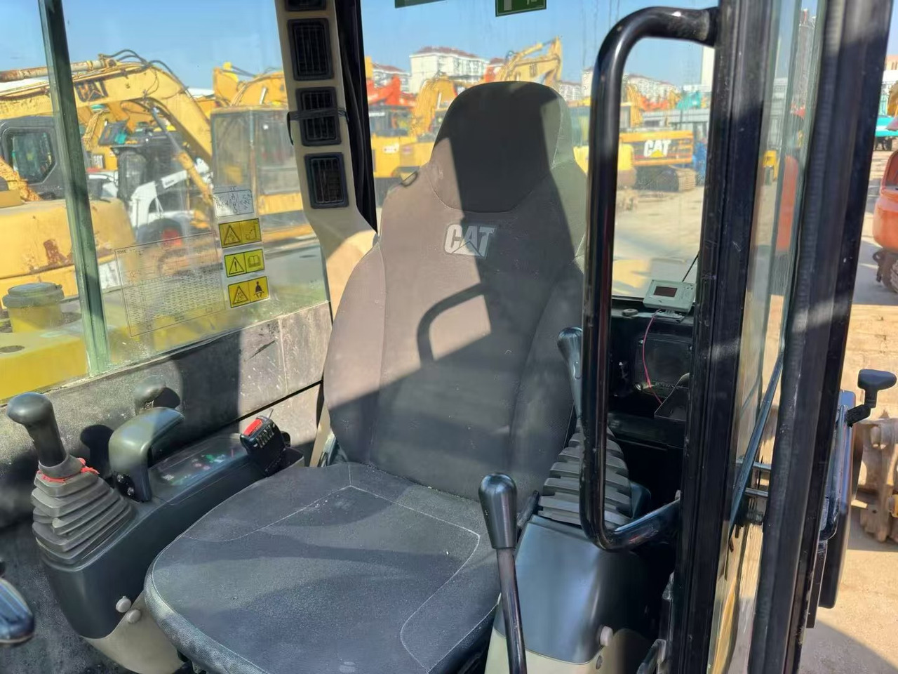 CATERPILLAR 307D - Excavadora de cadenas: foto 4 CATERPILLAR 307D - Excavadora de cadenas: foto 4