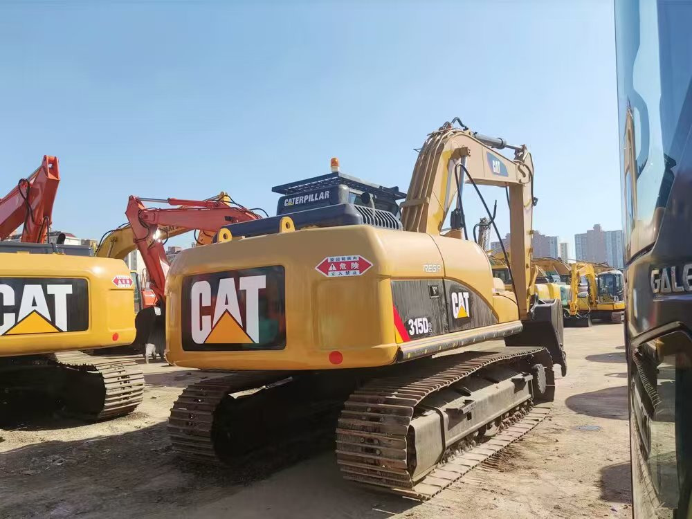 CATERPILLAR 315D - Excavadora de cadenas: foto 2 CATERPILLAR 315D - Excavadora de cadenas: foto 2