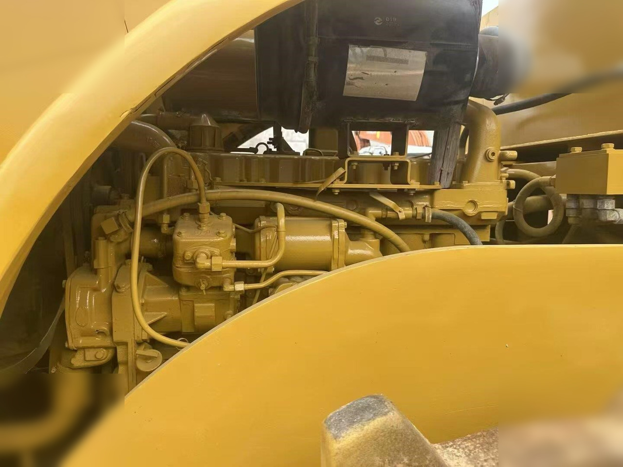 CATERPILLAR 816A - Compactador: foto 5 CATERPILLAR 816A - Compactador: foto 5