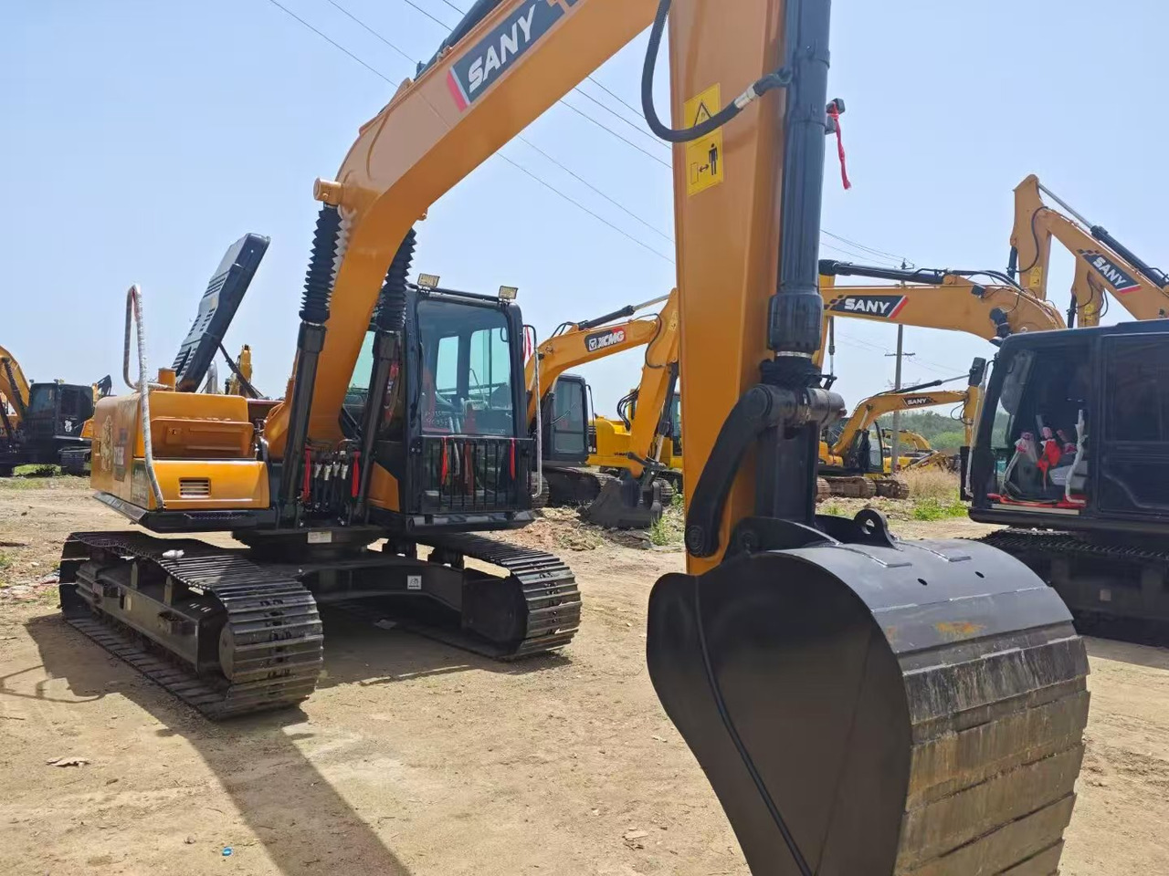 SANY 155c - Excavadora de cadenas: foto 5 SANY 155c - Excavadora de cadenas: foto 5