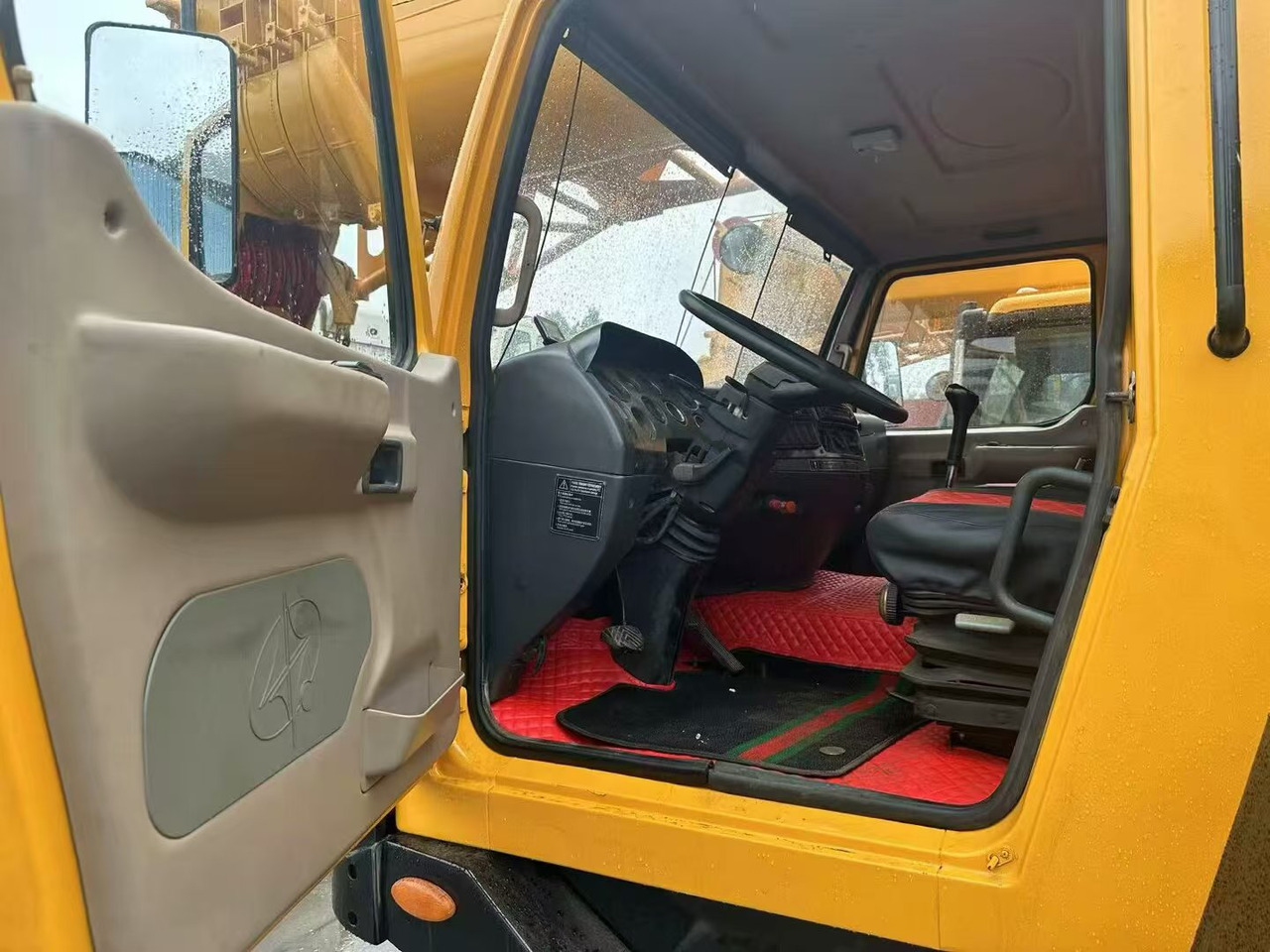 Autogrúa XCMG 70-TON: foto 7