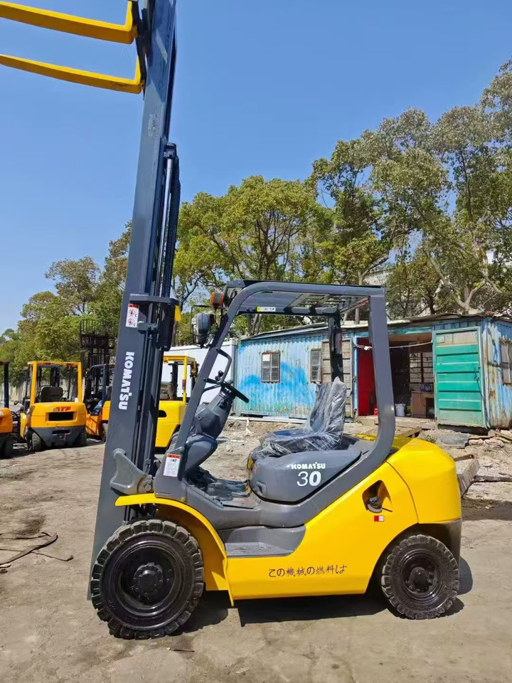 Komatsu FD50 - Carretilla elevadora diésel: foto 1 Komatsu FD50 - Carretilla elevadora diésel: foto 1