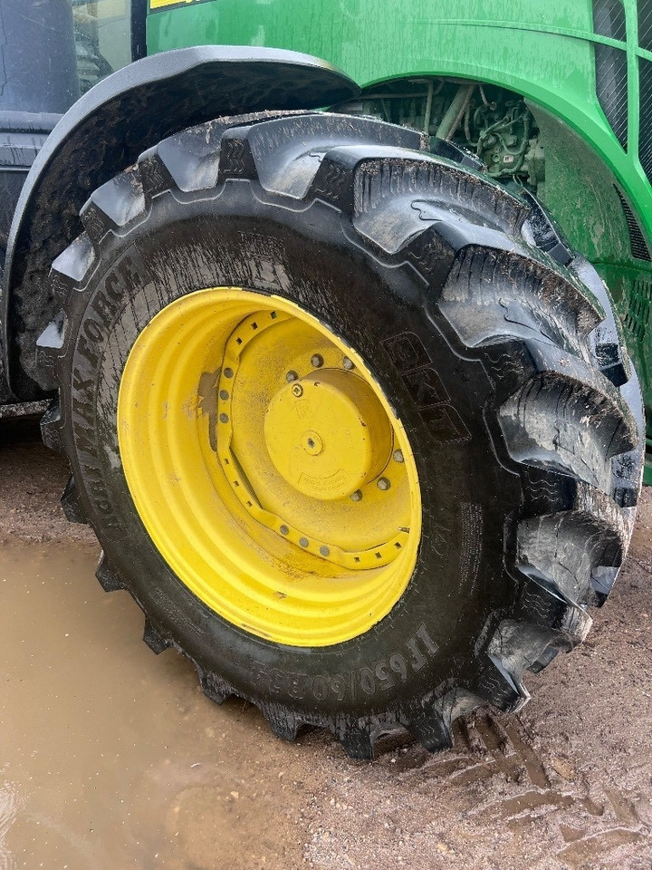 John Deere 8320R - Tractor: foto 5 John Deere 8320R - Tractor: foto 5