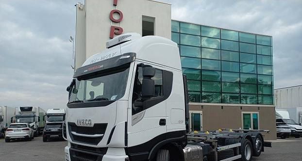 IVECO STRALIS 480 2020 FULL PNEUMATICO EURO 6 - Camión portacontenedore/ Intercambiable: foto 1 IVECO STRALIS 480 2020 FULL PNEUMATICO EURO 6 - Camión portacontenedore/ Intercambiable: foto 1