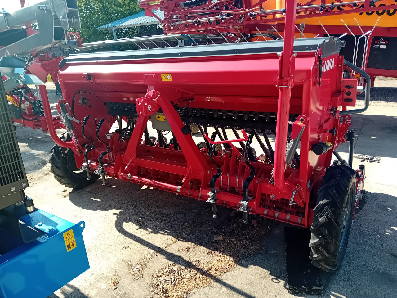 UNIA POLONEZ 550/3D - Sembradora: foto 1 UNIA POLONEZ 550/3D - Sembradora: foto 1