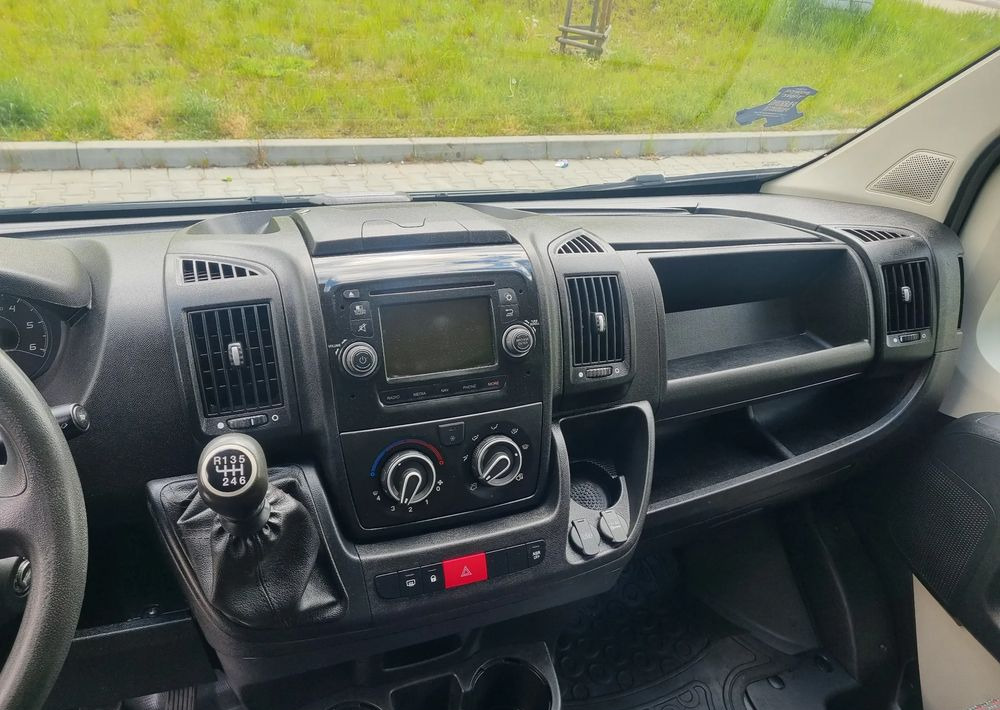Furgoneta pequeña Peugeot Boxer: foto 18
