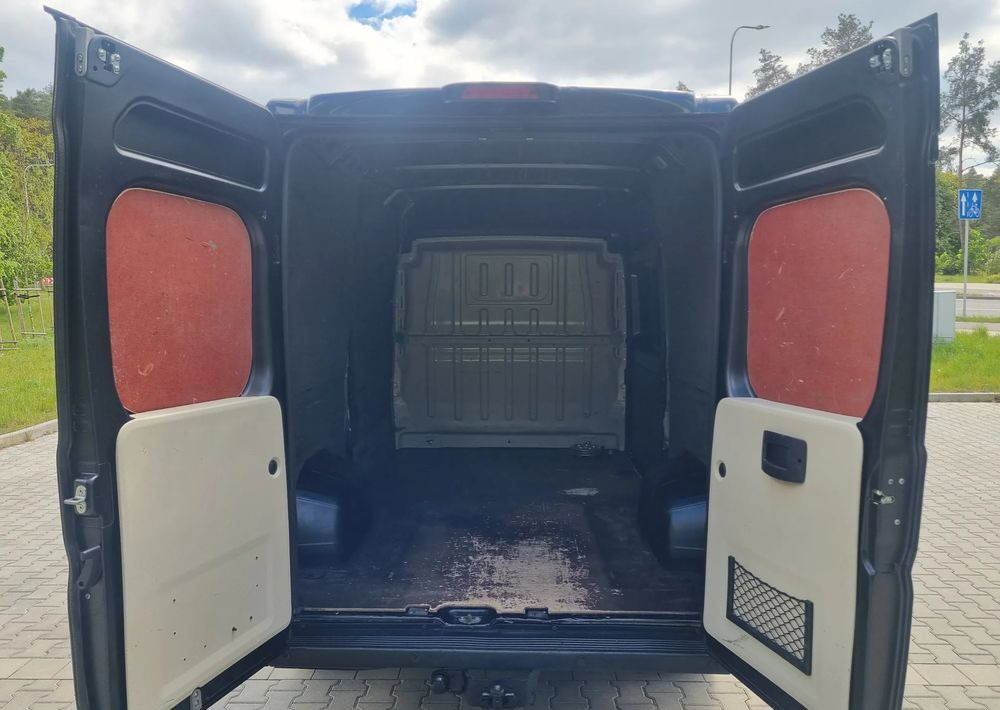 Furgoneta pequeña Peugeot Boxer: foto 14