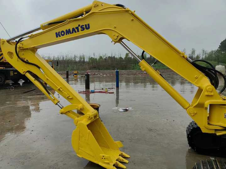 Cheap Selling Second Hand Mini Excavator Komatsu PC40 4Ton Japanese Komatsu PC40 Used Excavator for Sale - Miniexcavadora: foto 5 Cheap Selling Second Hand Mini Excavator Komatsu PC40 4Ton Japanese Komatsu PC40 Used Excavator for Sale - Miniexcavadora: foto 5