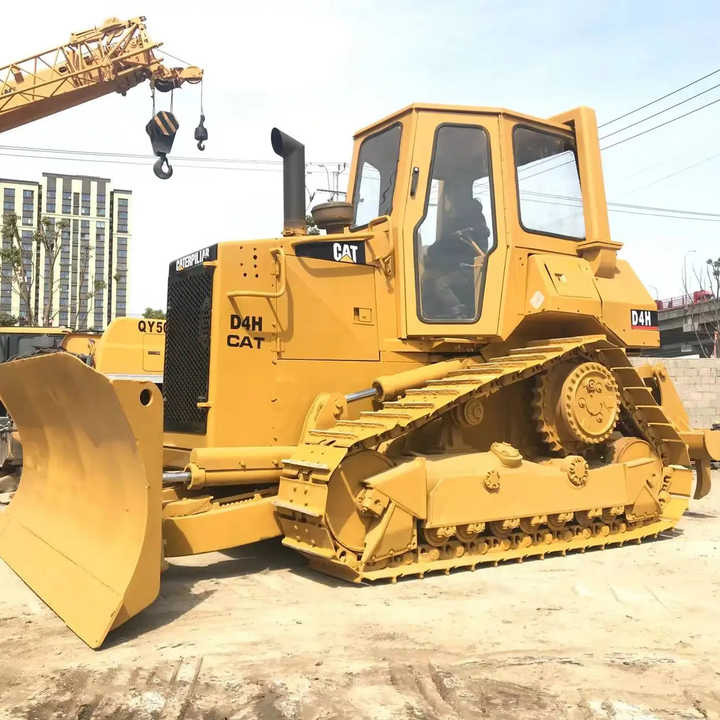 Good Condition D4H Bulldozer New Crawler Bulldozer with Parts Price Bulldozers - Bulldozer: foto 1 Good Condition D4H Bulldozer New Crawler Bulldozer with Parts Price Bulldozers - Bulldozer: foto 1