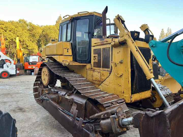 Good Condition D6h Mini Bulldozer New Crawler Bulldozer with Parts Price Bulldozers - Bulldozer: foto 5 Good Condition D6h Mini Bulldozer New Crawler Bulldozer with Parts Price Bulldozers - Bulldozer: foto 5