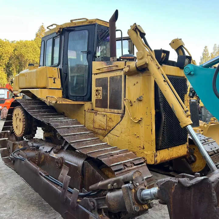Good Condition D6h Mini Bulldozer New Crawler Bulldozer with Parts Price Bulldozers - Bulldozer: foto 1 Good Condition D6h Mini Bulldozer New Crawler Bulldozer with Parts Price Bulldozers - Bulldozer: foto 1