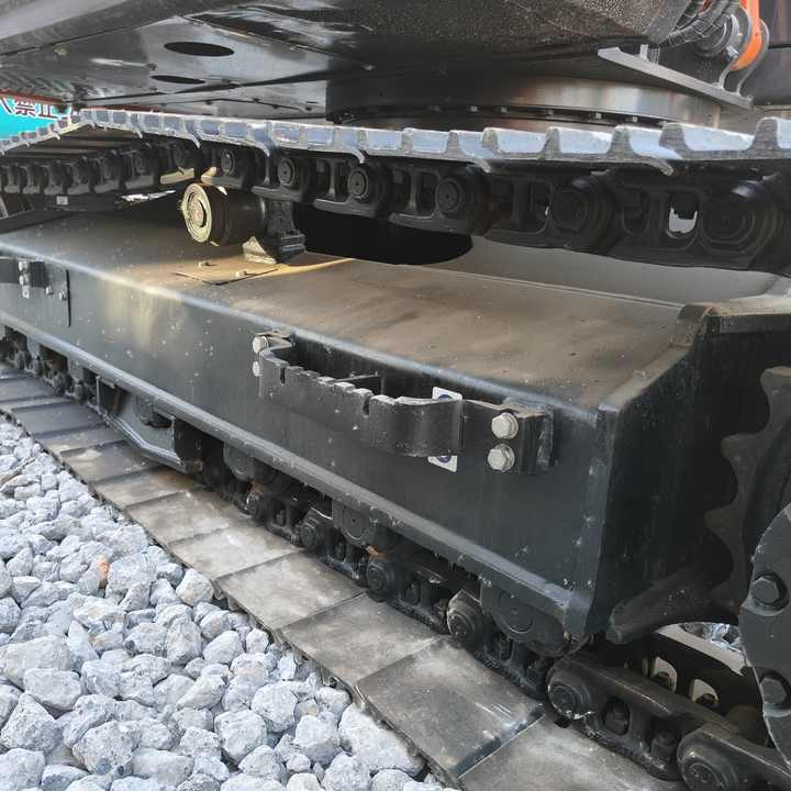 HITACHI ZX130 , Original Japan Surplus Hitachi ZX130 for Sale - Excavadora de cadenas: foto 5 HITACHI ZX130 , Original Japan Surplus Hitachi ZX130 for Sale - Excavadora de cadenas: foto 5