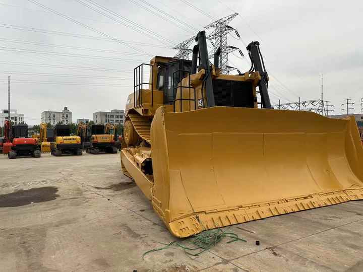 New Arrival Used Cat D10r Bulldozer on Hot Sale Original Cat D6 D7 D10 Bulldozer for Sale - Bulldozer: foto 5 New Arrival Used Cat D10r Bulldozer on Hot Sale Original Cat D6 D7 D10 Bulldozer for Sale - Bulldozer: foto 5
