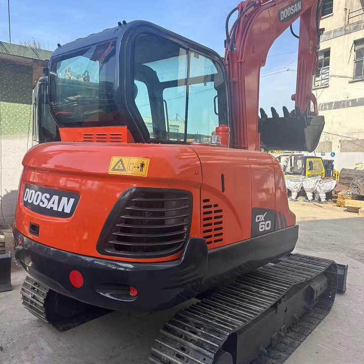 Second Hand Doosan Dx-60 Excavator for Sale - Excavadora de cadenas: foto 1 Second Hand Doosan Dx-60 Excavator for Sale - Excavadora de cadenas: foto 1