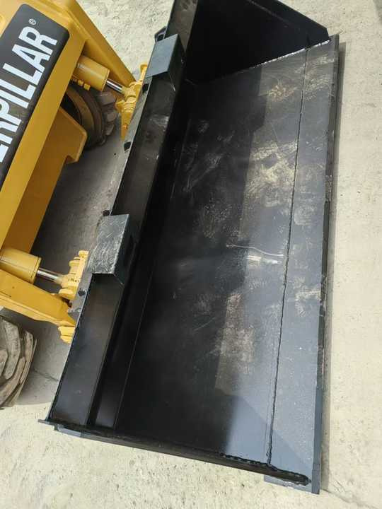 Used Caterpillar 226b Skid Steer with Excellent Performance on Sale Road Working Equipment - Minicargadora: foto 5 Used Caterpillar 226b Skid Steer with Excellent Performance on Sale Road Working Equipment - Minicargadora: foto 5