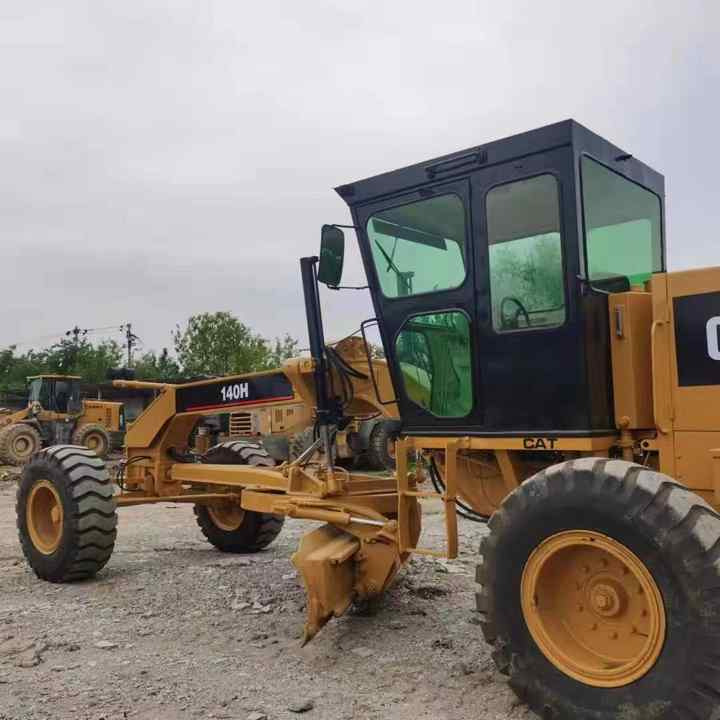 Used Caterpillar CAT 140H Land Road Motor Grader CAT140 CAT140H Used Grader Cheap Price for Sale - Grader: foto 3 Used Caterpillar CAT 140H Land Road Motor Grader CAT140 CAT140H Used Grader Cheap Price for Sale - Grader: foto 3