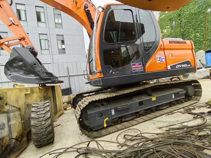 Used Doosan Hydraulic Excavator DX140 Low Price Korea Doosan DX140-9 Used Excavator for Sale - Excavadora de cadenas: foto 2 Used Doosan Hydraulic Excavator DX140 Low Price Korea Doosan DX140-9 Used Excavator for Sale - Excavadora de cadenas: foto 2