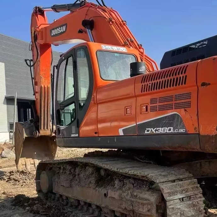 Used Excavator Doosan DX380 Excavators Mini Equipment Earth Moving Machinery Doosan Digger Excavator for Sale - Excavadora: foto 2 Used Excavator Doosan DX380 Excavators Mini Equipment Earth Moving Machinery Doosan Digger Excavator for Sale - Excavadora: foto 2