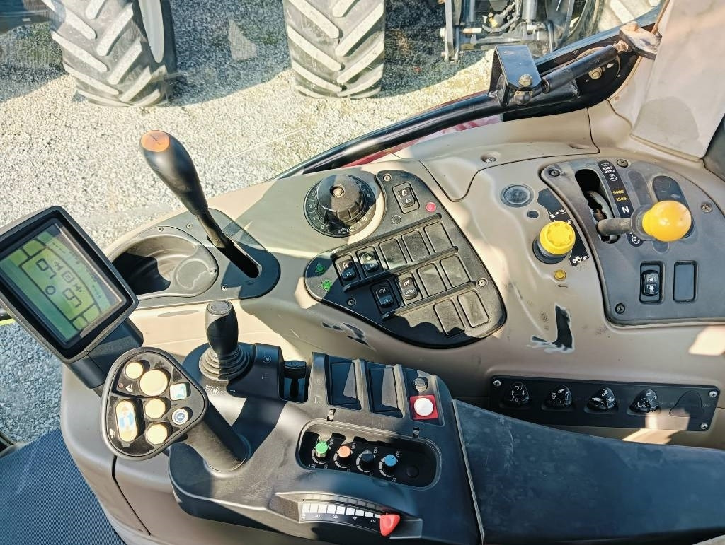 Tractor Case IH Maxxum 140: foto 30