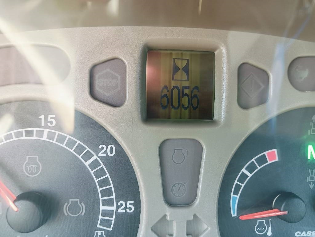 Tractor Case IH Maxxum 140: foto 32