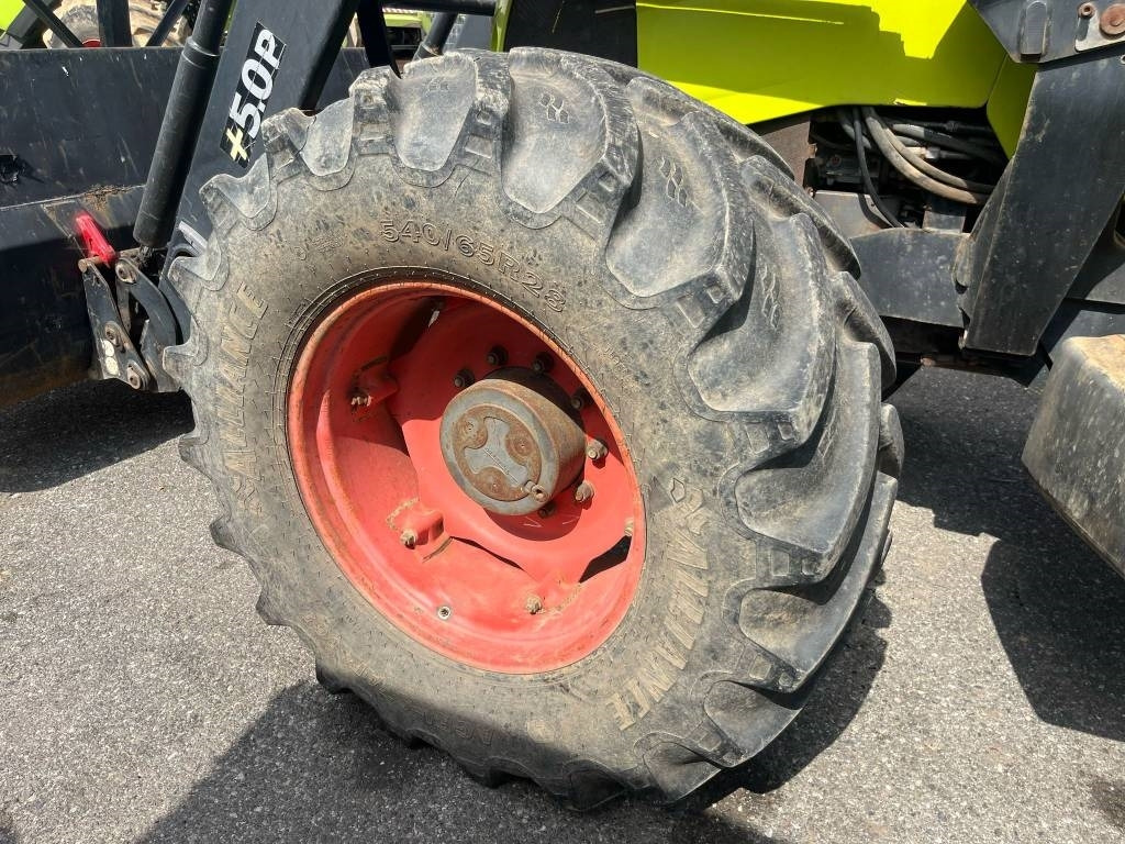 Tractor Claas Ares 697: foto 12