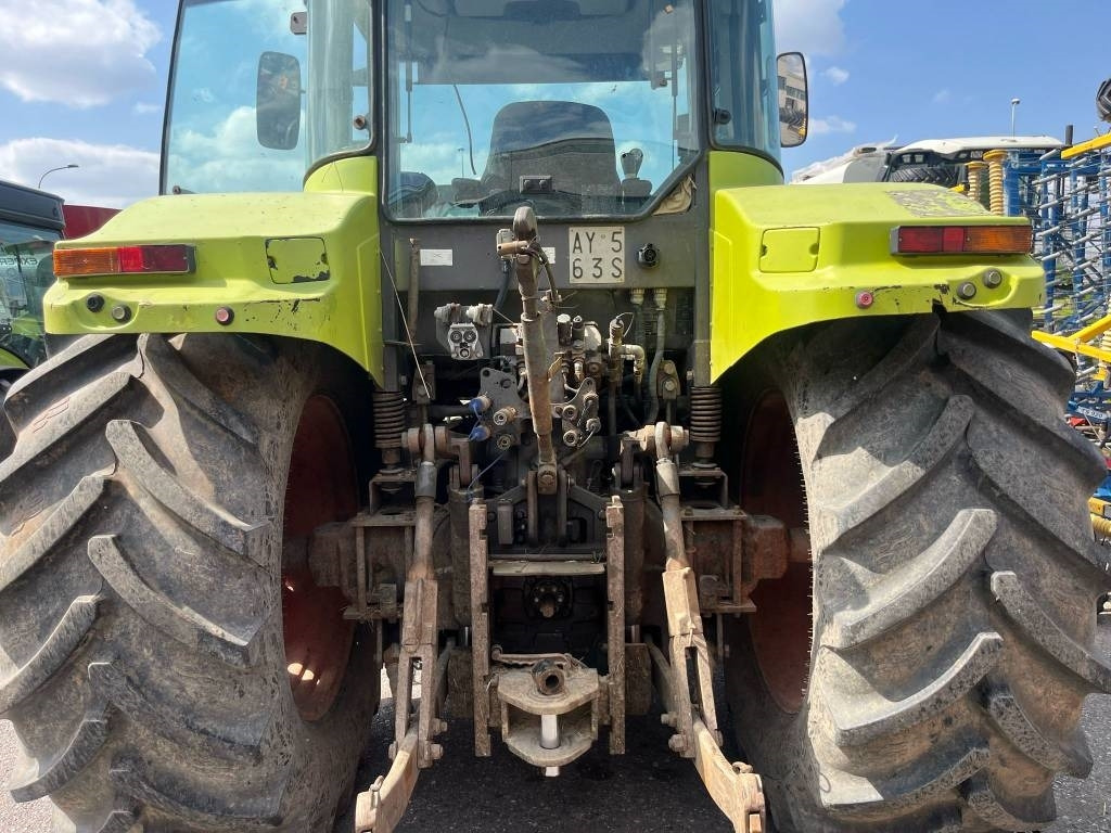 Tractor Claas Ares 697: foto 15