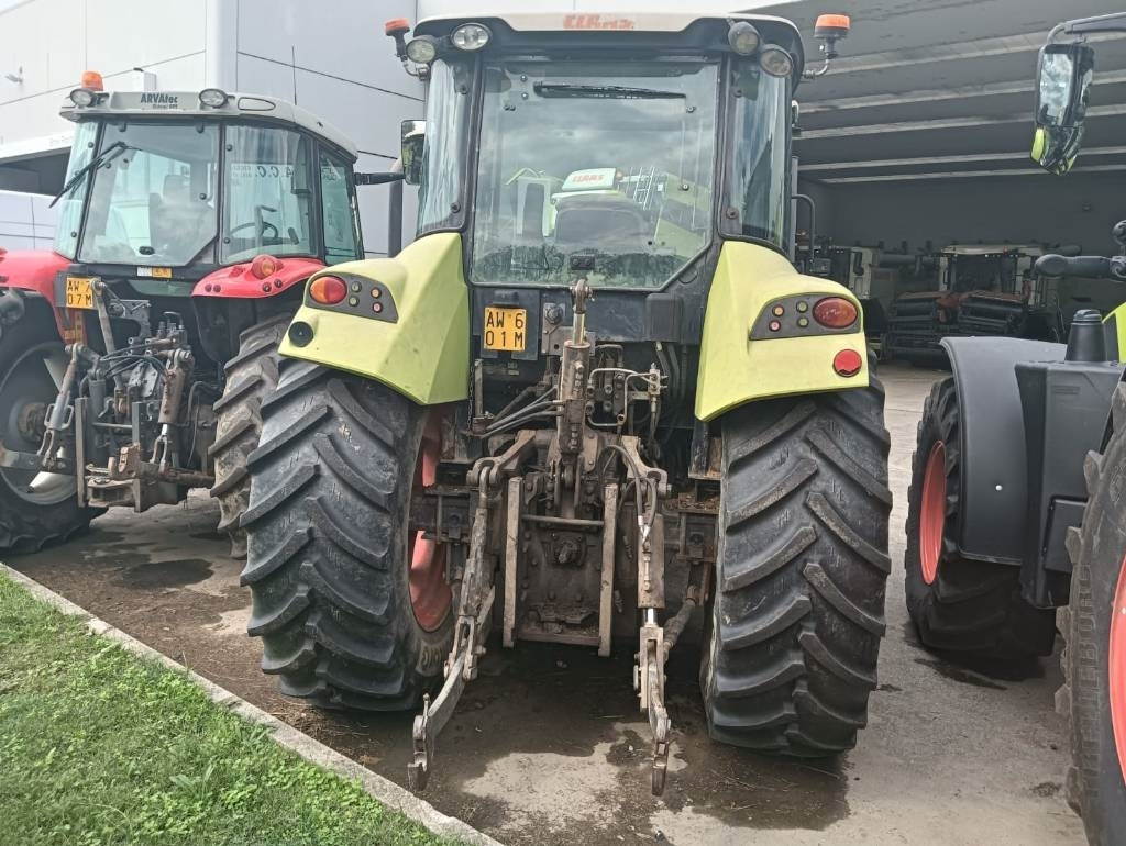 Tractor Claas Arion 420: foto 10