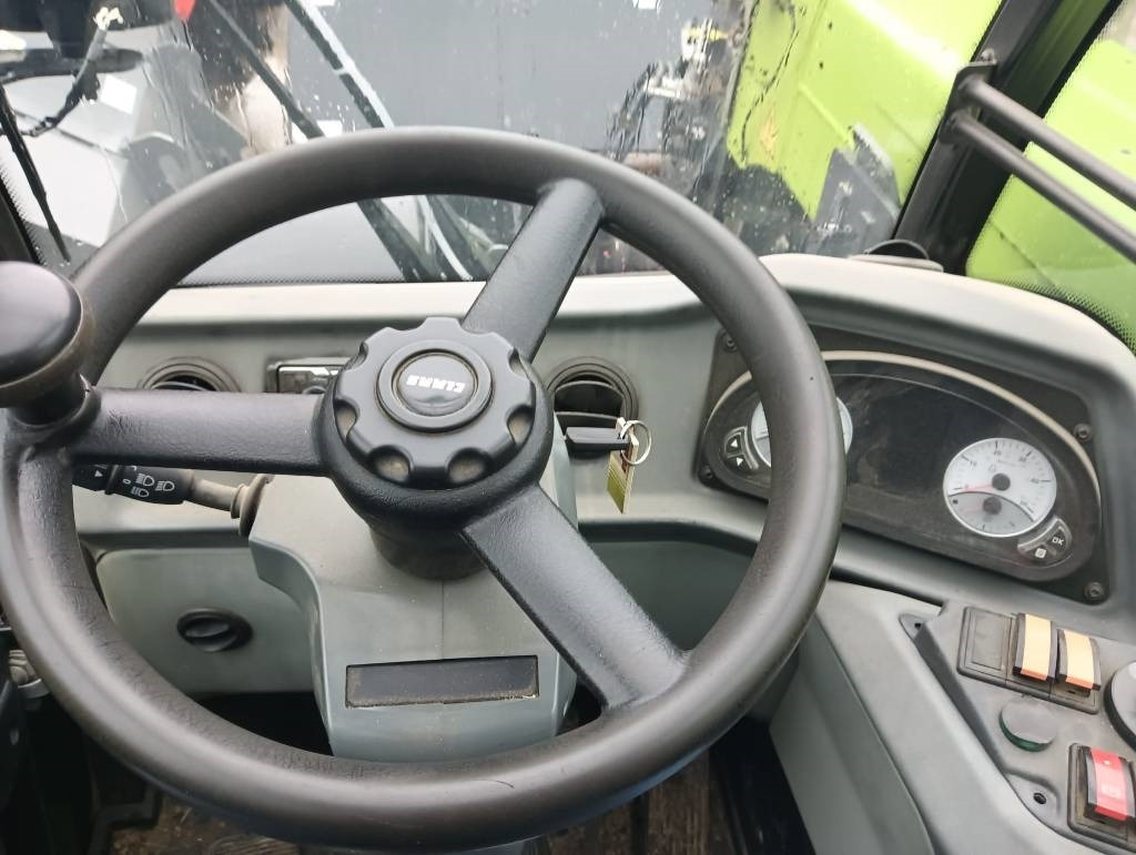 Manipulador telescópico Claas Scorpion 732: foto 6