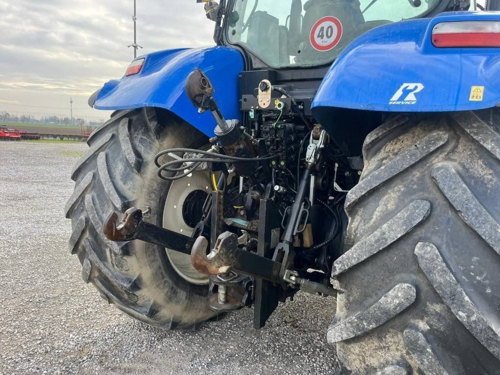 New Holland T 7.200 - Tractor: foto 5 New Holland T 7.200 - Tractor: foto 5